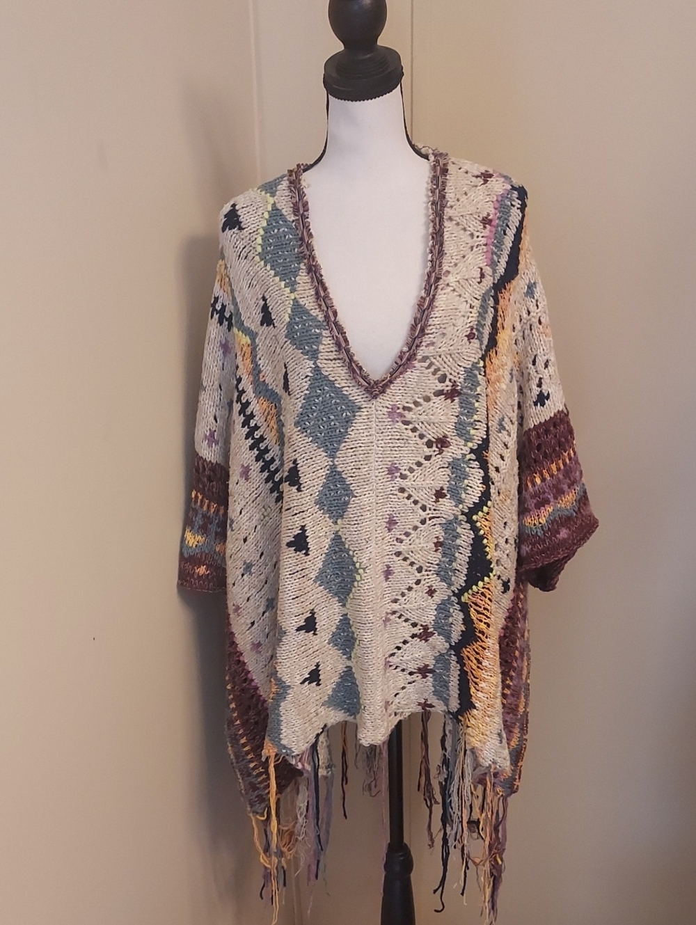 Boho Fringe V-Neck Knit Sweater in Cream and Multi